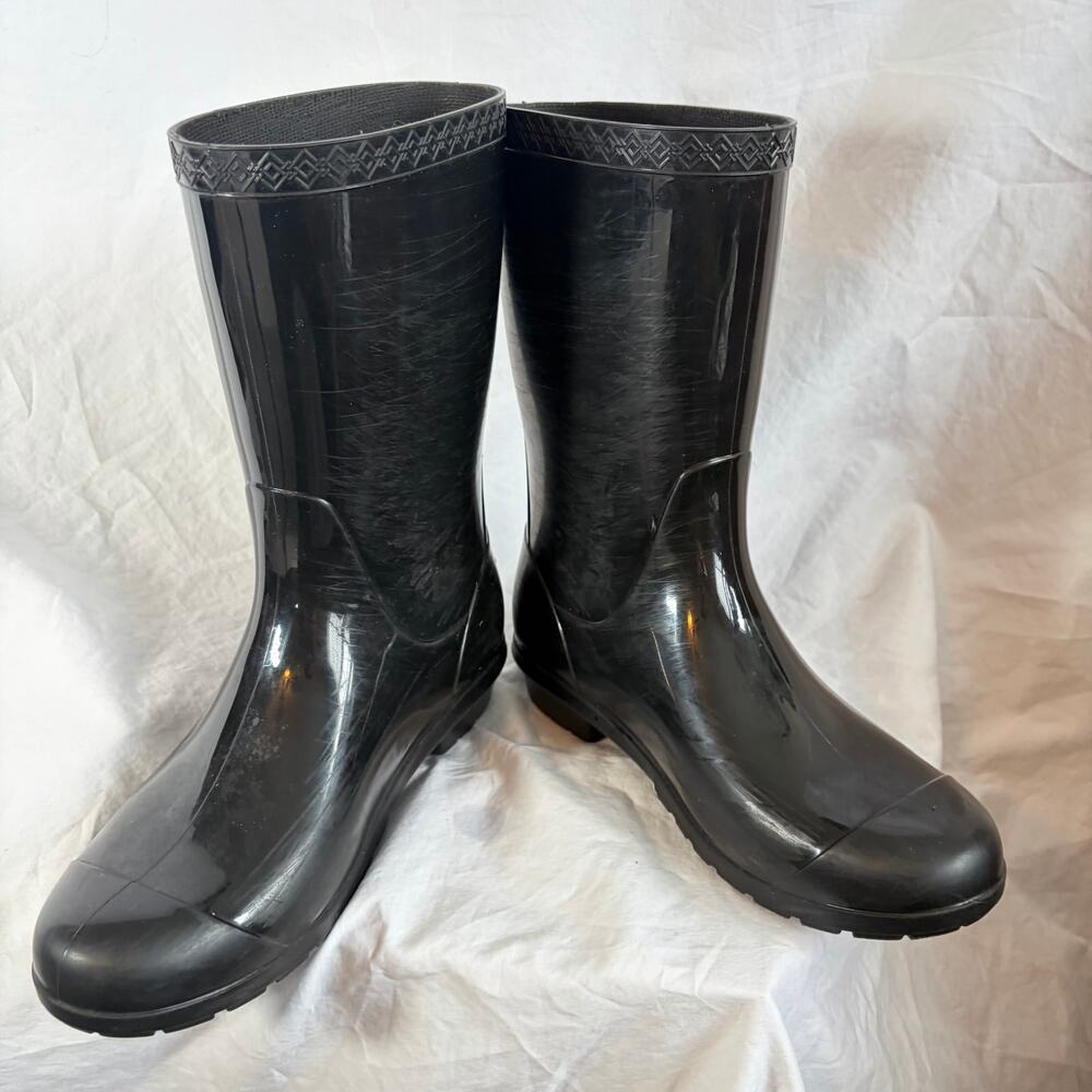 UGG Girls Raana black mid calf rain boots.  Waterproof.  Size 4. - Picture 5 of 8